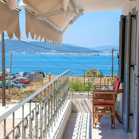Axs First Floor Apartment Aegina Town *